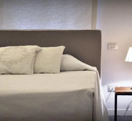 Oda ve Kahvaltı B&B Buonanotte Barbarossa *